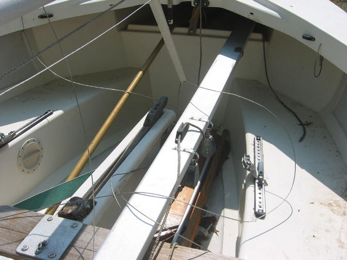 Albacore #5425 showing the bow tank construction